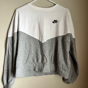 Nike Grey and White Crewneck Sweatshirt